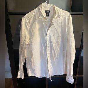 H&M white button down shirt